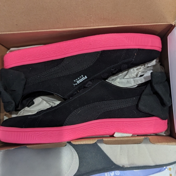 Shoes - Sz 9 puma women's